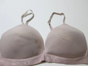 DKNY Bra Size 34C Rose Wireless Lined T-Shirt Adjustable Straps Intimates - Picture 1 of 8