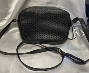Summer & Rose Black Delilah Crossbody Bag/ Purse Zip Close 8 1/2" By 6 1/2” - Picture 1 of 7