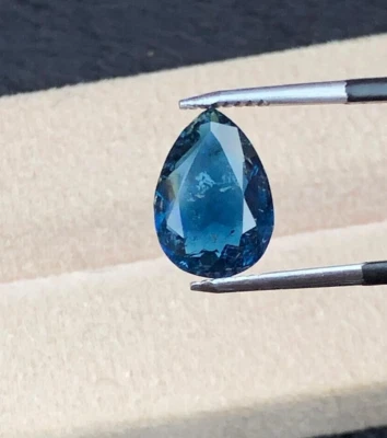 Piedras preciosas sueltas de turmalina azul corazón facetado natural de 2,40 crt de Afganistán Foto 1 de 4