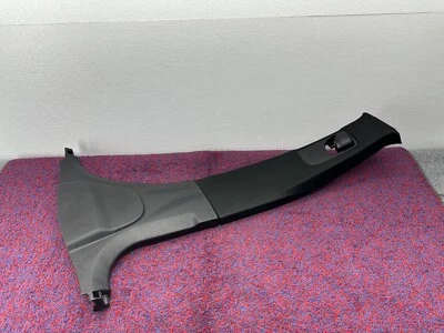 道奇充电器 SXT 11-23 原始设备制造商右乘客 B 支柱模塑装饰盖板 — 第 1/4 张图片