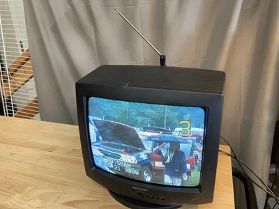 Vintage Retro Sharp 13H- M60 13 Inch Color Retro Gaming TV Tested Well Packed - Image 1 of 4