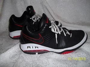 Nike Herren Max AIR Schuh schwarz/rot/weiß Größe 11 03/22/11 schön ansehen & kaufen - Bild 1 von 1