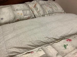 Reversible Beadspread Set 3 Pcs Queen Cream Multicolor Comforter Shams Quilted - Picture 1 of 22