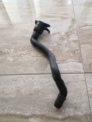 Volvo S80 2008/windscreen tank filling neck/30699202 - Изображение 1 из 4