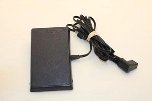 Singer CR606 362095-001 Electronic Sewing Machine Foot Pedal 3-Prong - Picture 1 of 4