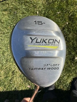 Pinemeadow Golf 37 Degree Hybrid Right-Handed Regular Flex - Image 1 of 4