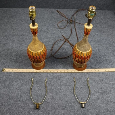 Винтажные современные керамические настольные лампы середины века пара оранжевые коричневые мозаика текстурированные - Изображение 1 из 4