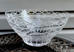 Krosno Etched Geometric Pattern Crystal Centerpiece Bowl - Picture 1 of 9