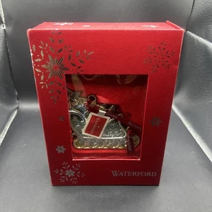 Waterford 2014 slitta ornamento natalizio placcato argento con albero con libretto - Foto 1 di 1