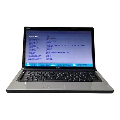 Dell Studio 1558 – Intel Core i3–15,6 " - 4 GB RAM - Senza Festplatte- Rotto - Immagine 1 di 4