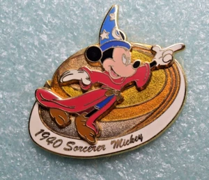 1940 Sorcerer Mickey 2006 Disney Pin Trading Lapel Pin - Picture 1 of 3
