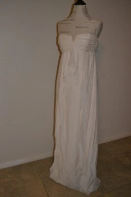 Nicole Miller 100% silk wedding gown size 6 - Image 1 of 2