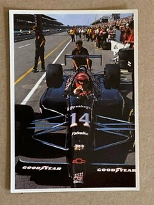 A.J. Cartolina Foyt Indy 500 Auto nei box 4" x 6" - Foto 1 di 2