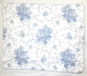 Cuscino Toilette Laura Ashley Sophia Blu Floreale Imbottito Finta Standard 31x26 - Foto 1 di 7
