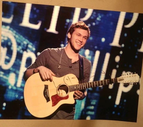 PHILLIP PHILLIPS SIGNED 8X10 PHOTO AMERICAN IDOL WINNER W/COA+PROOF RARE WOW Cover