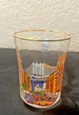 Nuevo vaso de jugo Anthropologie Holiday in the City - New York City Foto 1 de 4