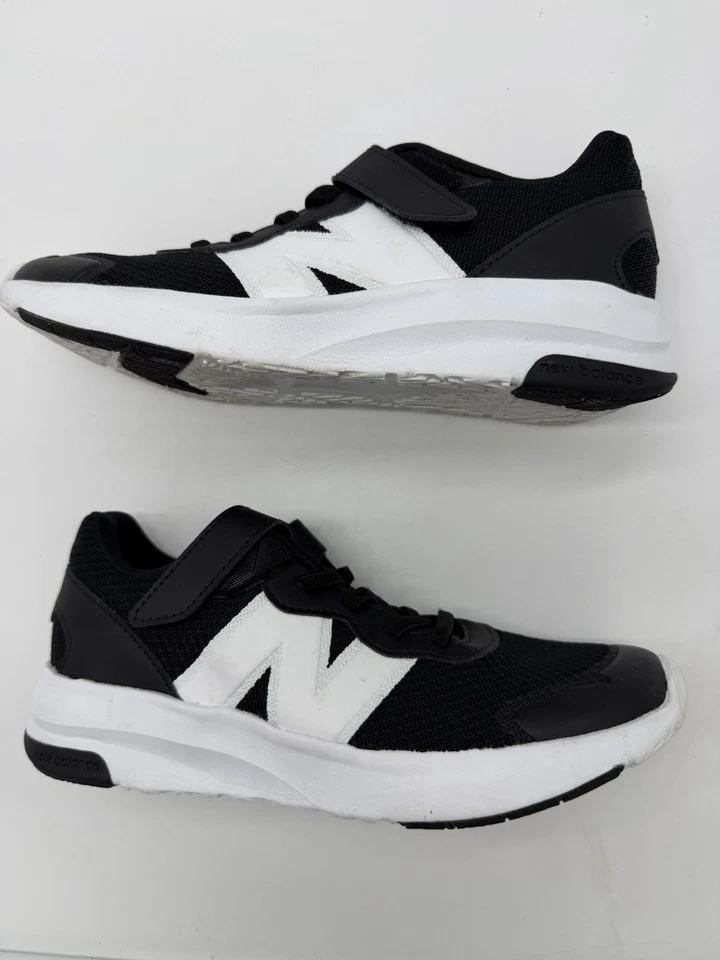 New Balance Negro #PT578BK Niños Talla 3 Foto 1 de 4