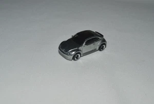 HOT WHEELS 2025 EIGHT PACK - 2012 VOLKSWAGEN BEETLE ZAMAC LOOSE - Picture 1 of 8