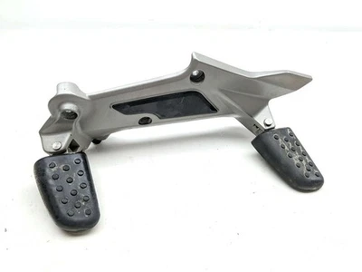 13 Reposapiés izquierdo conductor BMW K1600 GTL estriba pasajero 46717728223 Foto 1 de 4