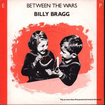 Billy Bragg Between the Wars 7" vinyl UK Go Discs 1985 ep silver injection label - Image 1 of 4
