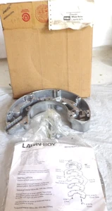Vintage NOS OEM Lawnboy Muffler Kit Toro 684089 Lawn-Boy Genuine - Picture 1 of 5
