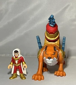 Fisher-Price Imaginext DC Super Friends Shazam & Tiger Figurenset mit 3 Raketen - Bild 1 von 4