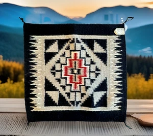 Vintage Navajo Teppich Weben Benally zwei graue Hügel Indianer 17 Zoll Original Etikett - Bild 1 von 9