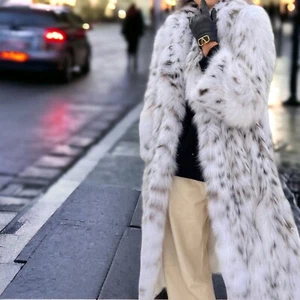 Minimalist Snow Leopard Faux Fur Coat Sassy Af Beautiful 🤩 Size 2XL Glamorous - Picture 1 of 7