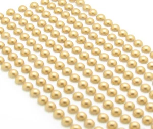 400 SELBSTKLEBENDE RUNDE GOLDPERLEN ZUM AUFKLEBEN VERZIERUNG 6 MM FLACHE RÜCKSEITE - Bild 1 von 1