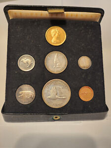 1867-1967 Canadian Centennial Coin Set $20 gold Royal Canadian mint No Reserve