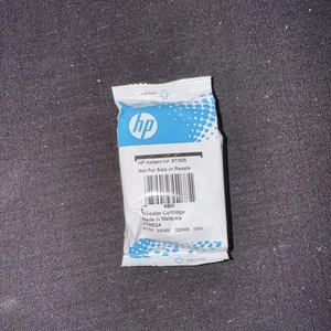 New HP 67/305 Tri Colored Cartridge 3JB26A Original Sealed - Picture 1 of 1