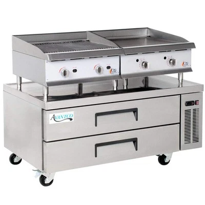 Plancha de Gas 24" y Asador Radiante de Gas con 52", 2 Cajones Refrigerado Chef Foto 1 de 4