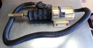 Synchro Start Solenoid 24 VDC Mod# 2003ES P# N1813868C1 Solenoid Valve R1 - Picture 1 of 9