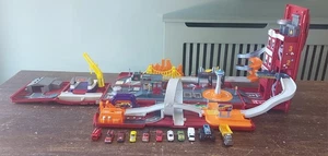 Take Along Feuerwache Spielset Tragetasche Kinder Auto Spielzeug Mega Motoren (Motormax) - Bild 1 von 15