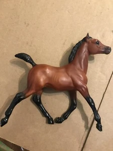 VINTAGE GESTEMPELT Breyer Pferd '94-'95 Little Bub Young Justin Morgan 7"L x 7"H - Bild 1 von 3