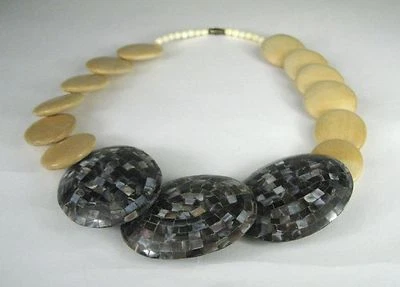 Necklace Wood Disks Size 21 Inch Beads String Chunky Runway Mosaic Purple Strand - Image 1 of 4