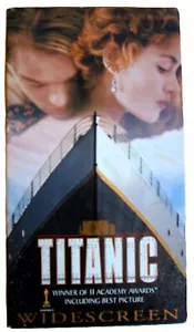 Titanic (VINTAGE, VHS, 1998, 2-Tape, VG, Widescreen, Gold Ed.) Leonardo DiCaprio - Picture 1 of 7