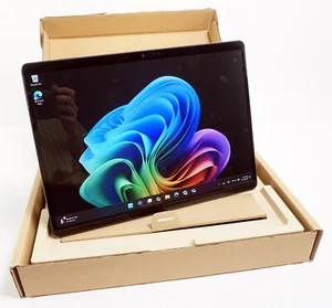 Microsoft Surface Pro 11 Copilot+ PC 13" Snapdragon X Elite 16GB RAM 1TB SSD - Picture 1 of 8
