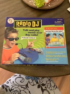 VTG 2000 Wild Planet Radio DJ Real Broadcasting Studio BOX ONLY with instruction - Picture 1 of 5