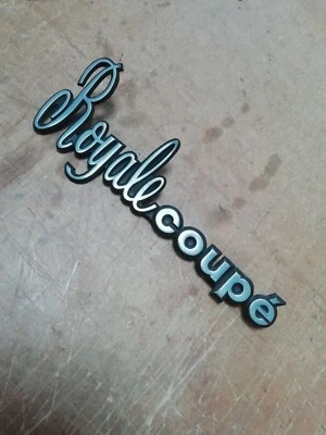 Vauxhall Royale Badge, New Old Stock - Image 1 of 2