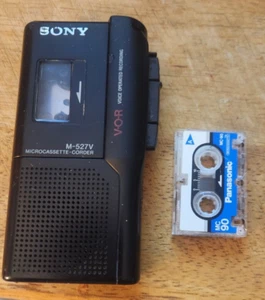 Sony M-527V Microcassette Voice Recorder for Parts Repair Not Working Turns On - Picture 1 of 6