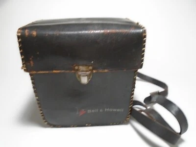 Estuche de cuero vintage para cámara Bell & Howell con correa ajustable 6,25" x 6" x 4" Foto 1 de 4