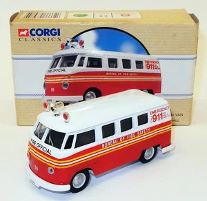 Corgi 1/43 Scale Model Van 98475 - Volkswagen Van - Fire Marshall - Picture 1 of 3