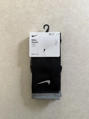 NUEVO CON ETIQUETAS Nike Spark Calcetines Acolchados para Correr Negros Hombres Talla 6-7.5 Mujeres Talla 7.5-9 Foto 1 de 4