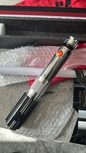 ANIKIN SKYWALKER EPISODE 3 LIGHTSABER | AMAZING QUALITY & DESIGN |SELLING CHEAP - Picture 1 of 6