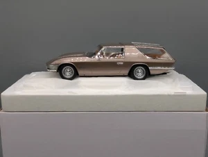 Modellautos 1:18 Matrix Ferrari 330 GT 2+2 Shooting Brake 1965 mit OVP - Bild 1 von 14