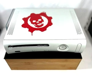 Console Microsoft XBOX 360 con adesivo GOW - per parti/riparazione: ERRORE VASSOIO APERTO - Foto 1 di 6