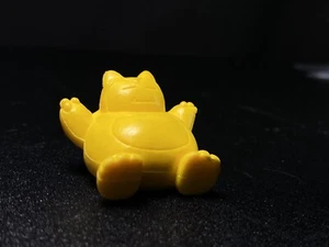 Figura De Colección Pokemon Snorlax Goma Amarilla Nintendo CGTSJ - Imagen 1 de 3