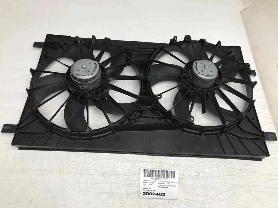 Ecm Electric Cooling Motor Fan Assembly 68031874aa Fits CHRYSLER 200 2011-2014 - Image 1 of 4