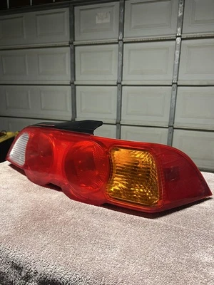 2002-2004 Acura RSX Passenger Right Tail Light Lamp Assembly Factory OEM - Image 1 of 4